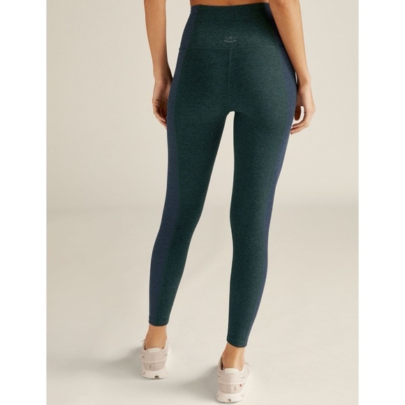 Beyond Yoga Spacedye Vivid Colorblock Legging in Green Heather Navy - Picture 2 of 8